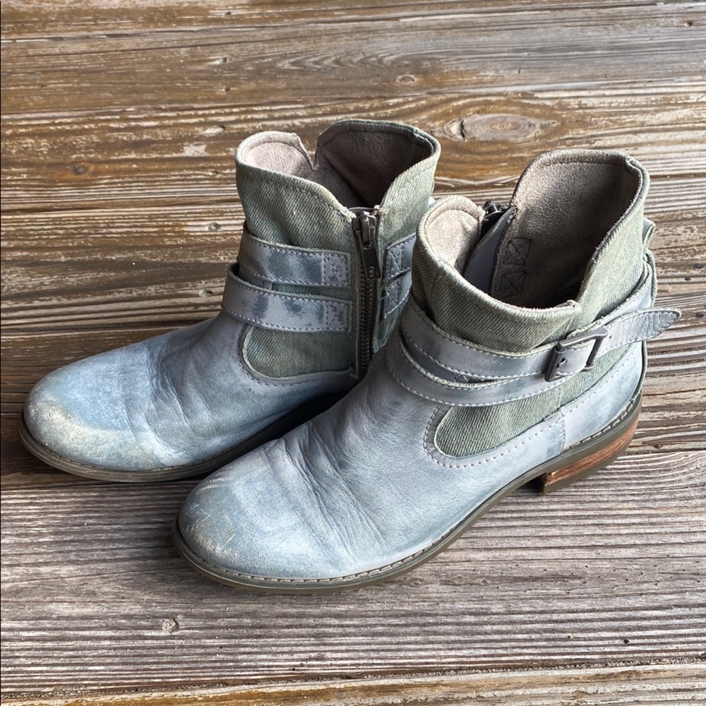 Caterpillar Women's Ankle Boots - Gray